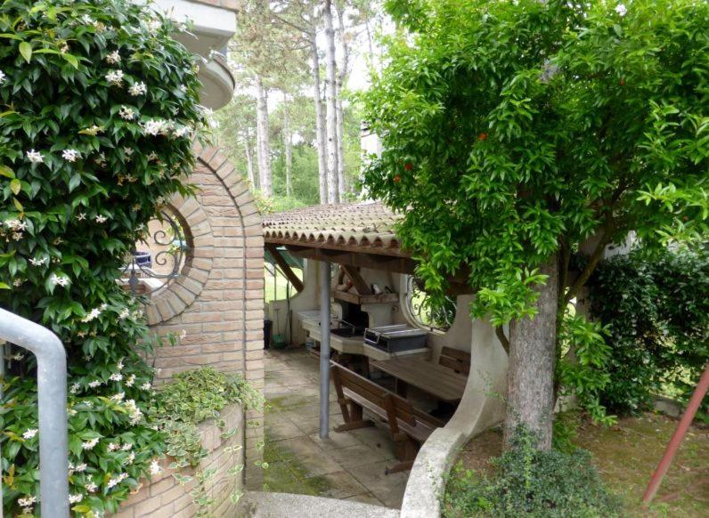 Villa Anny Lignano Sabbiadoro Exterior photo